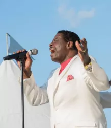 Gerald Alston