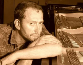 Christoph Brüx