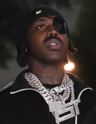 EST Gee