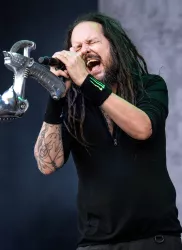 Jonathan Davis [Korn]