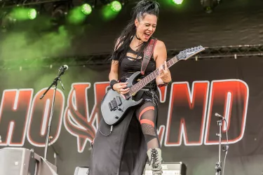 Jen Majura