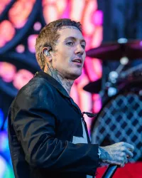 Oli Sykes